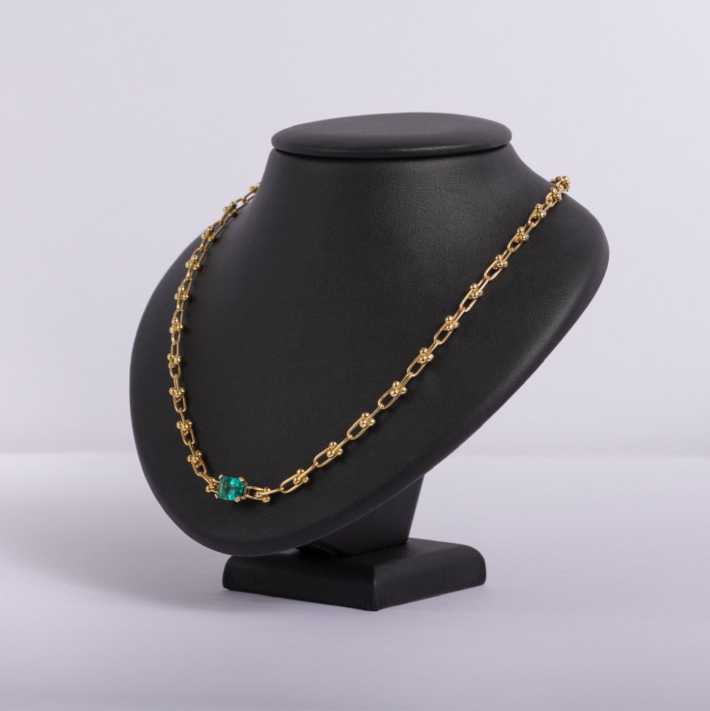 Emerald Solitaire Necklace