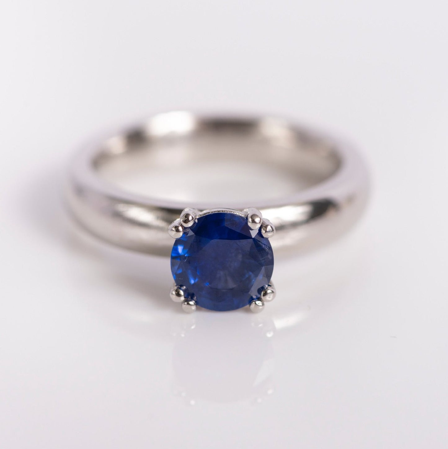 Sapphire Solitare Ring